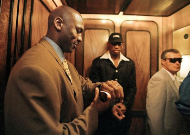 com, 首先浮现的 com, 首先浮现的