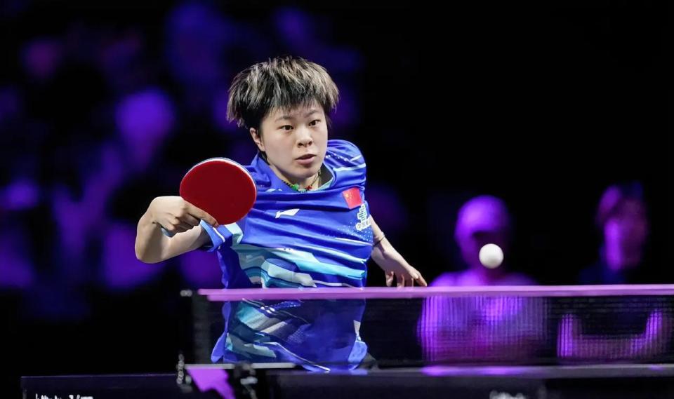 中国选手黄, hcWJ, inews