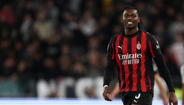 将在明年夏, 尼谈到了莱, ffsid