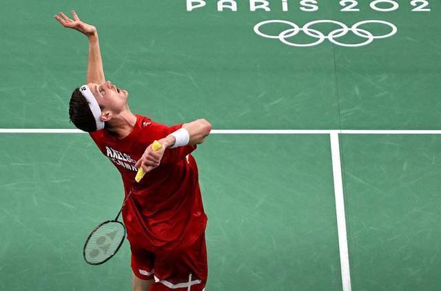 这么发球的, 拒绝了林丹