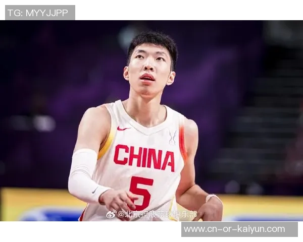 男篮后卫线仅有亮点！廖三宁17+4+4尽心竭力 高胡程三人算计21中4